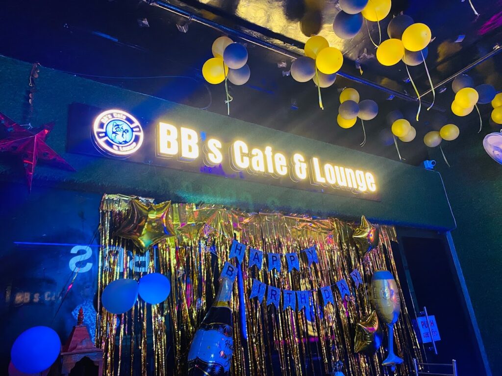 BB’S Cafe and Lounge