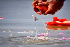 Asthi Visarjan in Varanasi